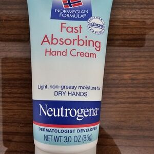 Neutrogena Fast Absorbing Hand Cream